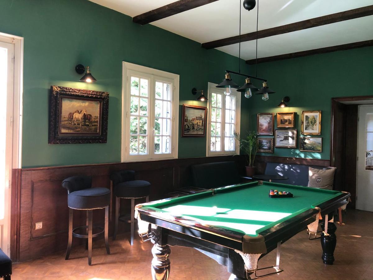 Hotel D'Artiste Pierrefontaine-les-Varans 外观 照片