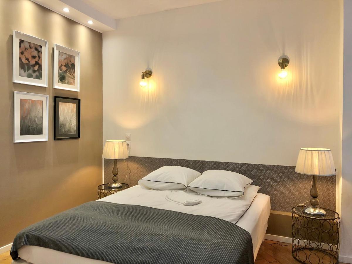 Hotel D'Artiste Pierrefontaine-les-Varans 外观 照片
