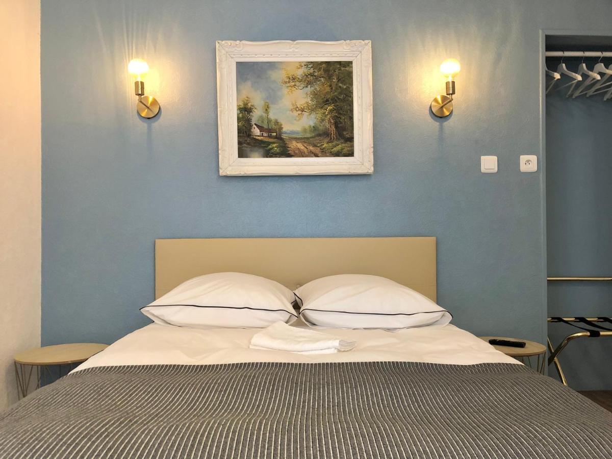 Hotel D'Artiste Pierrefontaine-les-Varans 外观 照片