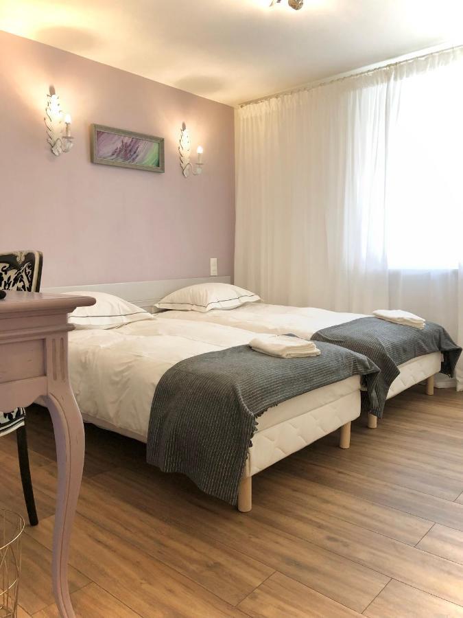 Hotel D'Artiste Pierrefontaine-les-Varans 外观 照片